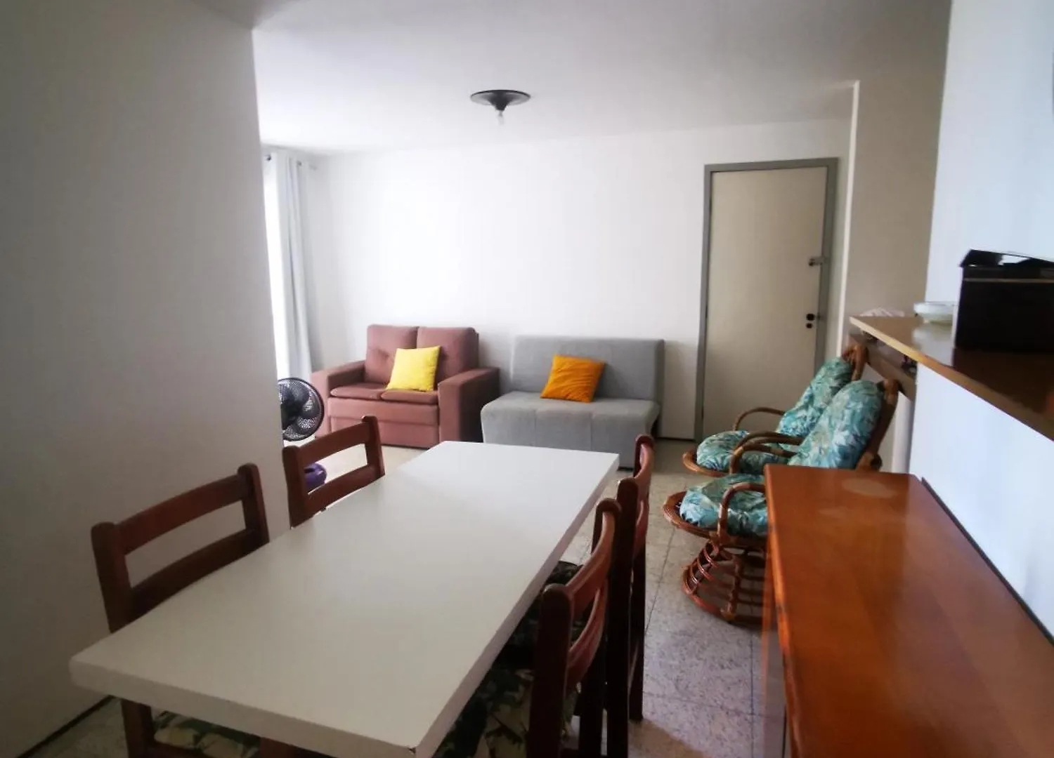 Apto Privado No Edificio Residencial Nautico 5 ºandar Fortaleza  Brazil